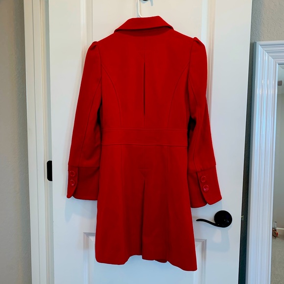 Guess - Picture 2 of 5